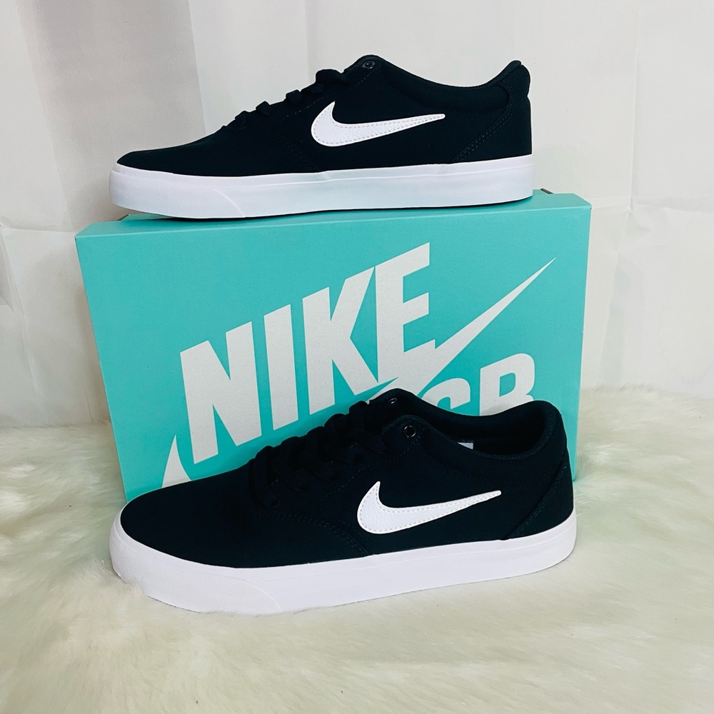 New Men’s Nike SB Charge Canvas Skateboarding Shoes  Black White - Picture 5 of 7